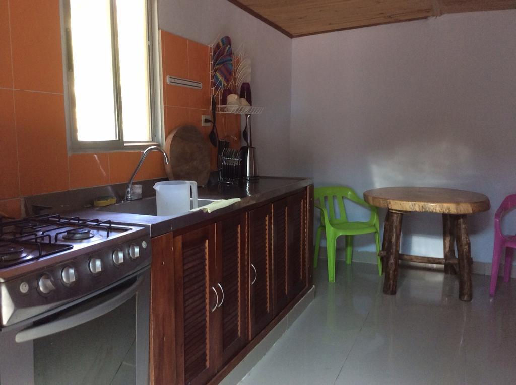 Hostel Hacienda Valencia Guachaca Zimmer foto